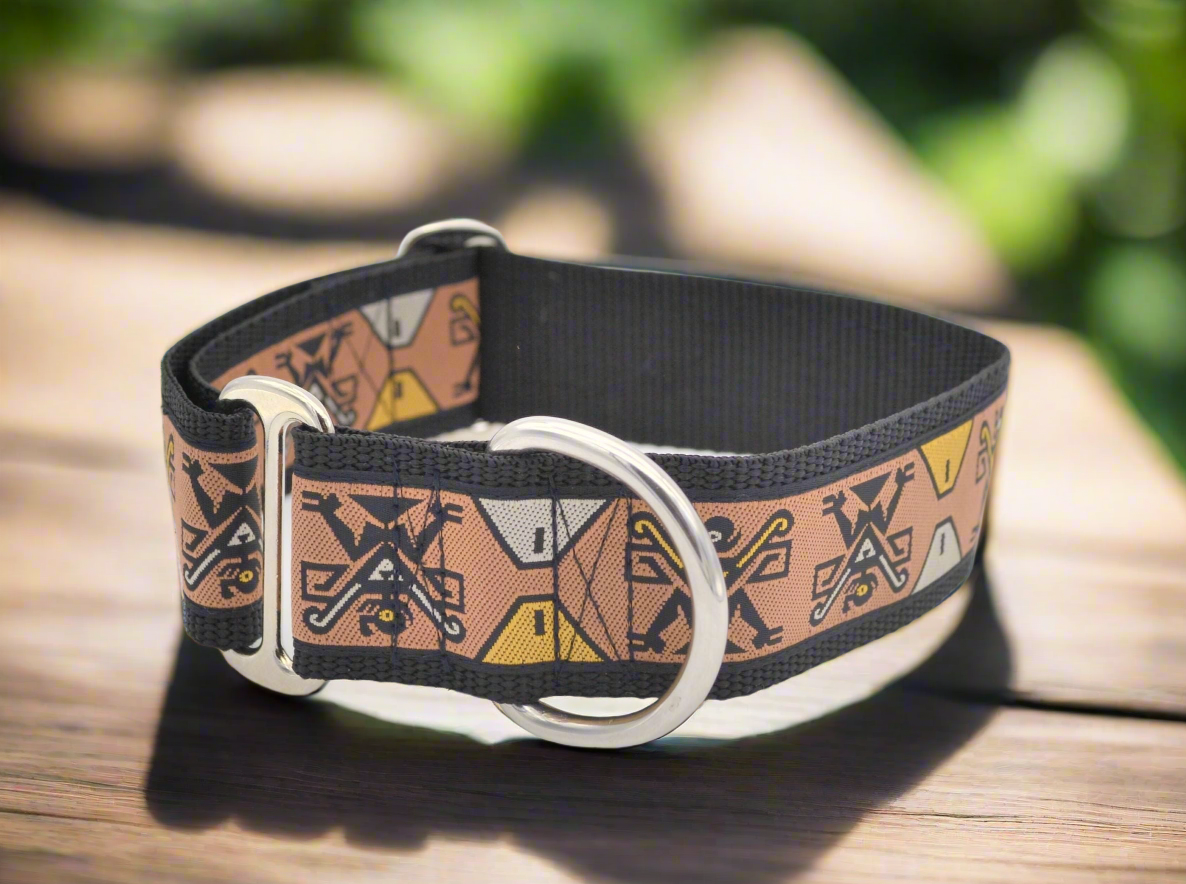 Brown Aztec Figures House Collar 38mm 11-18.5"
