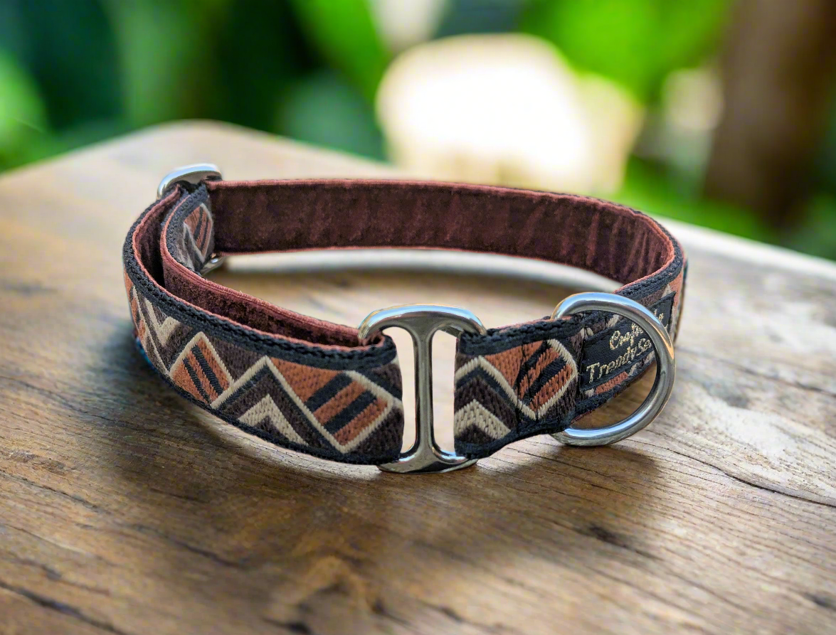 Brown Abstract Triangles House Collar