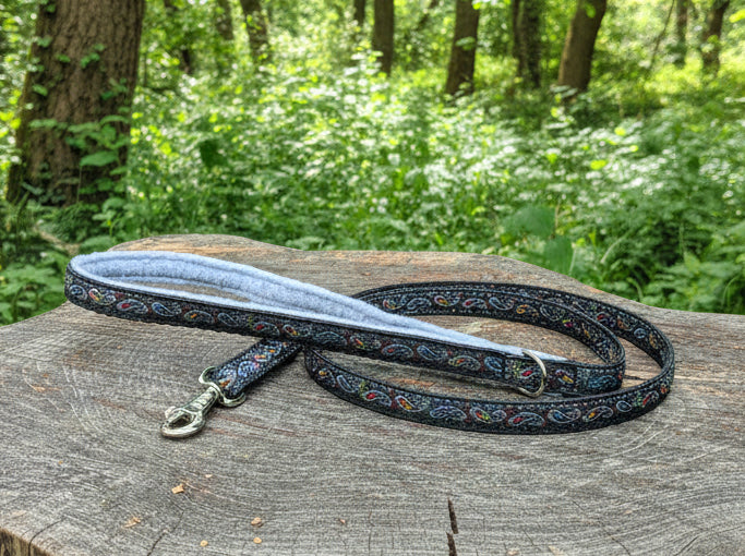 12mm Black Paisley Pattern Collar & Lead Set