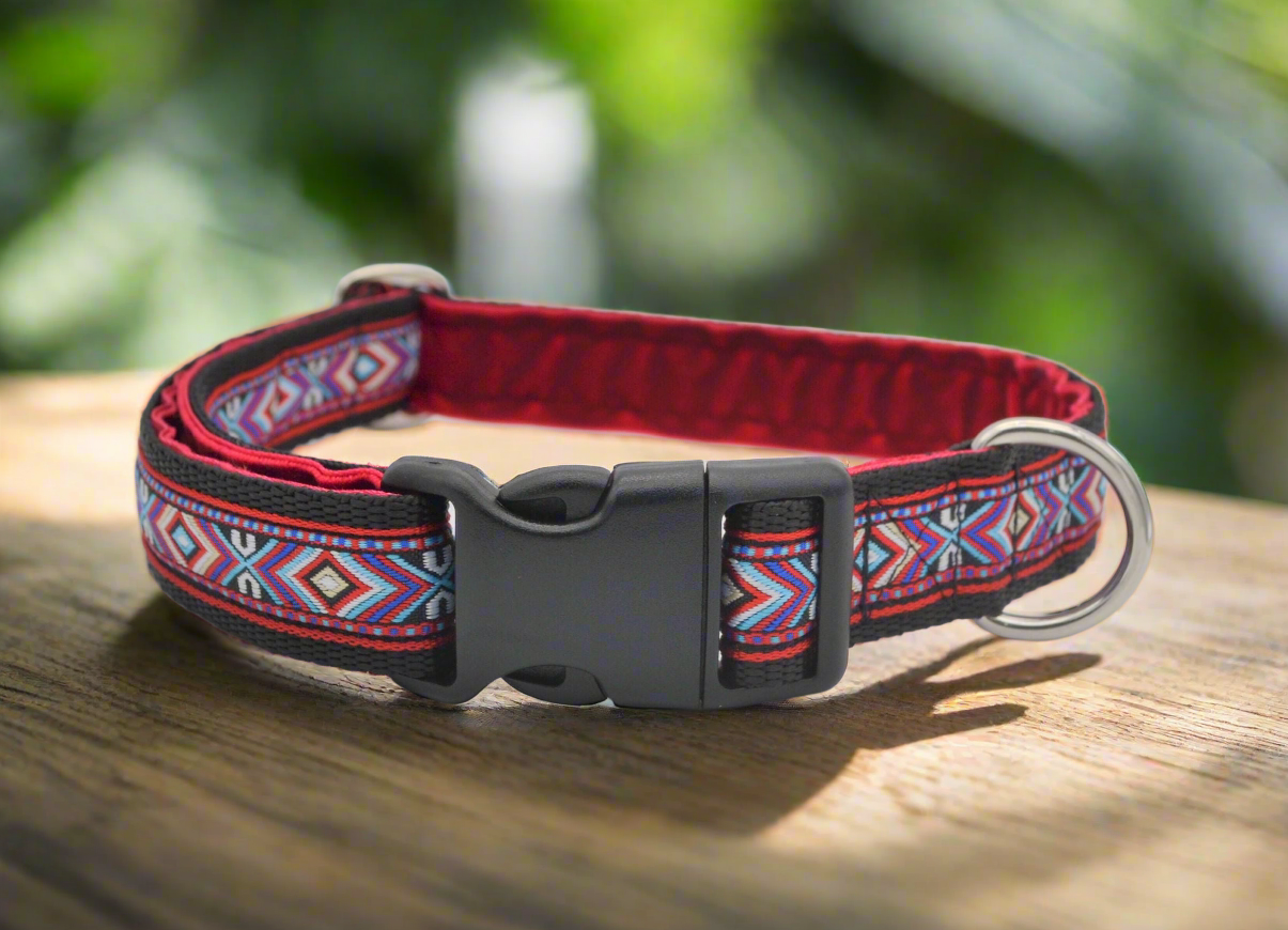14-22" Red/Black Southwestern Tribal Pattern Collar 25mm