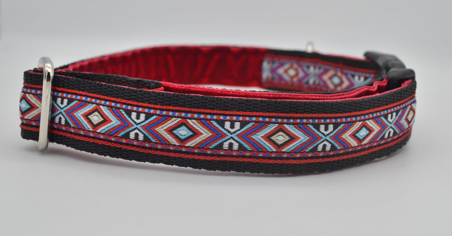 14-22" Red/Black Southwestern Tribal Pattern Collar 25mm