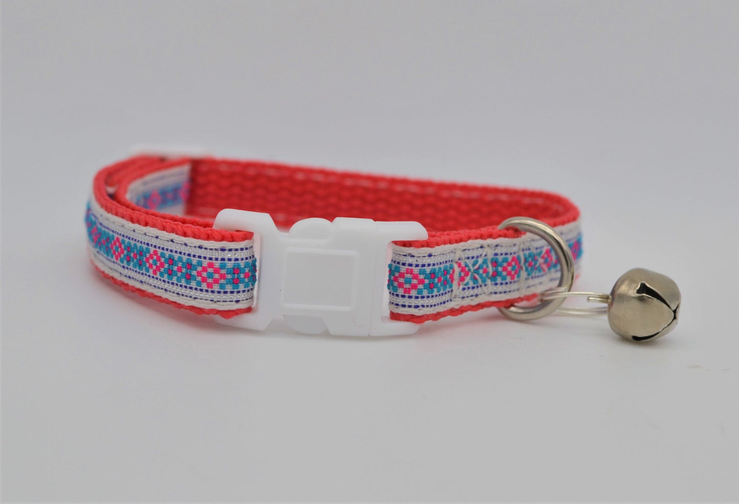 Red/White Tribal Pattern Cat Collar (Safety Buckle)