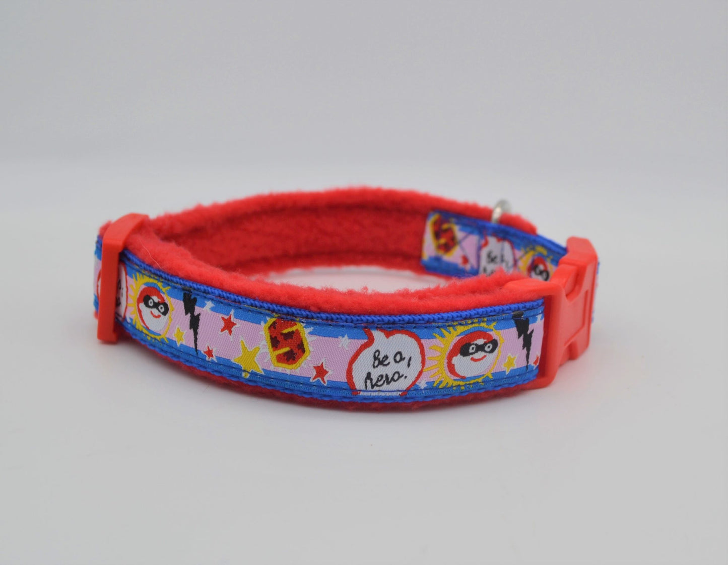 10-14" Superhero Pattern Collar