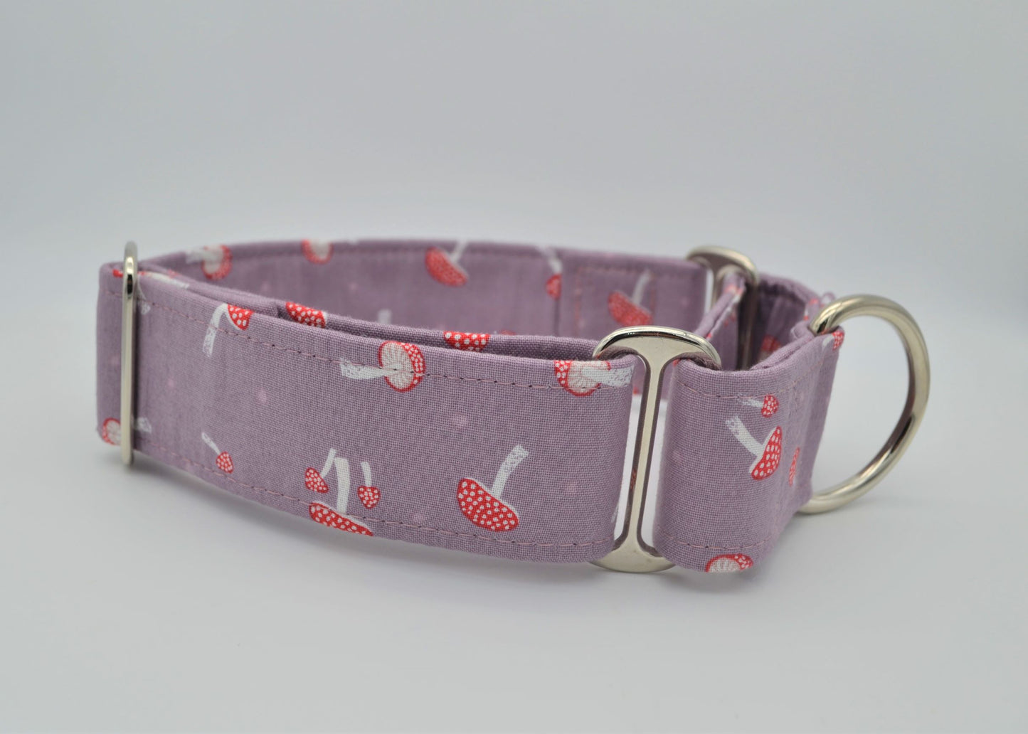 Mushrooms on Purple Pattern 38mm Fabric Martingale Collar