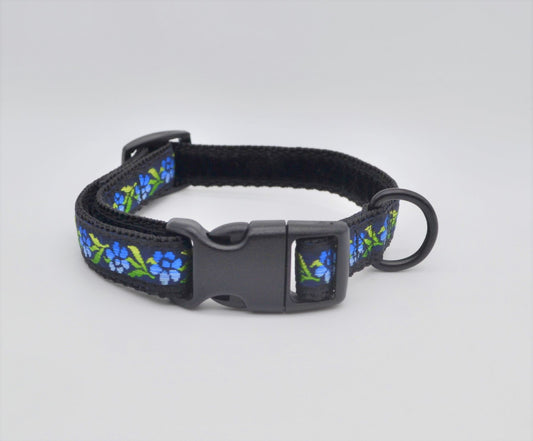 Blue/Black Flower Pattern Collar