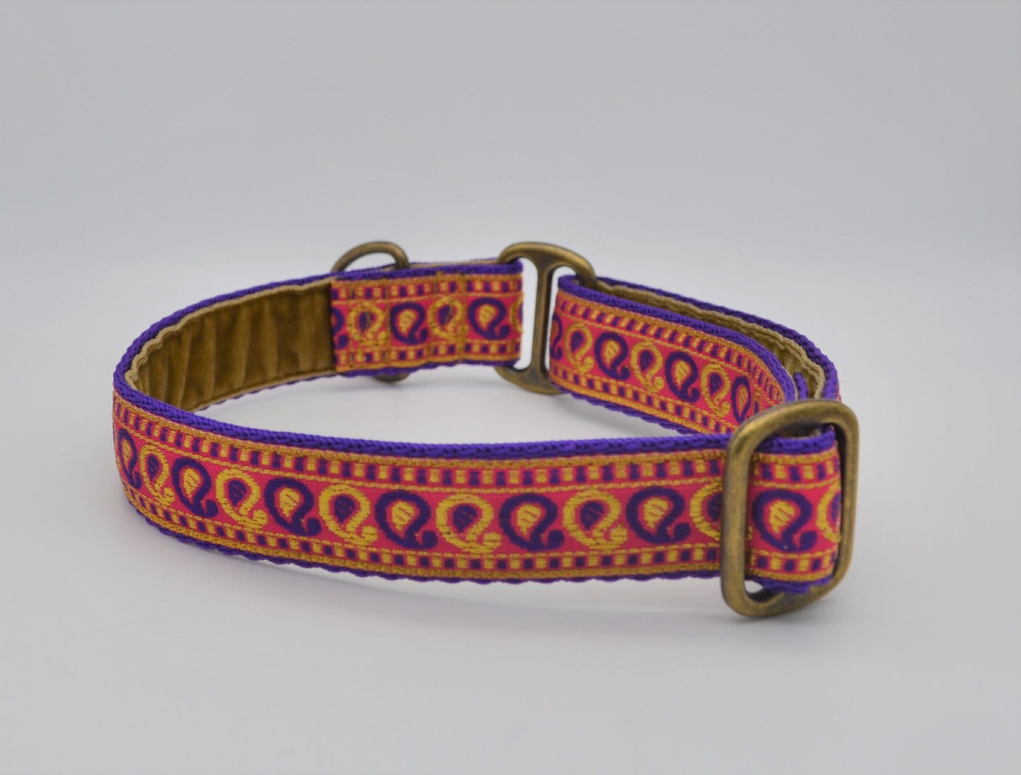 Pink/Purple & Gold Indian Paisley House Collar