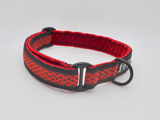 Red/Black Celtic Knot House Collar 11-18.5"