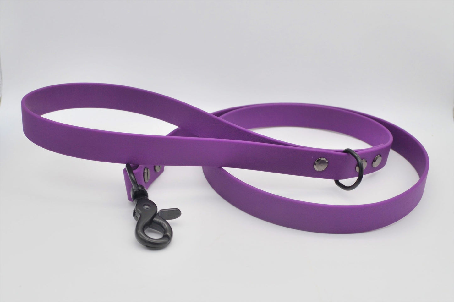 Purple Waterproof Coated Webbing Lead 20mm Black, Silver or Antique Brass