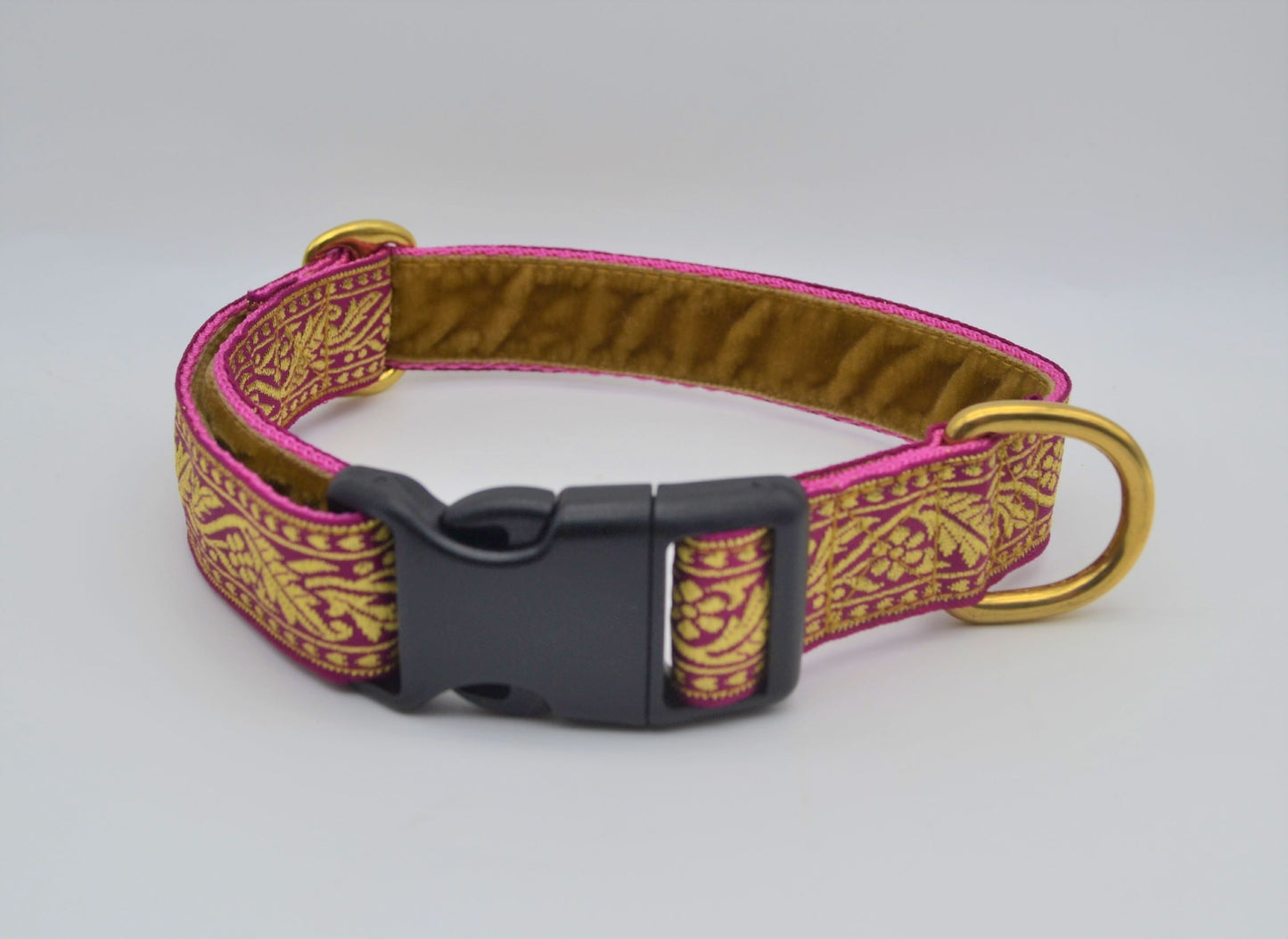 Pink/Gold Indian Brocade Pattern Collar (Antifreeze & Brass)