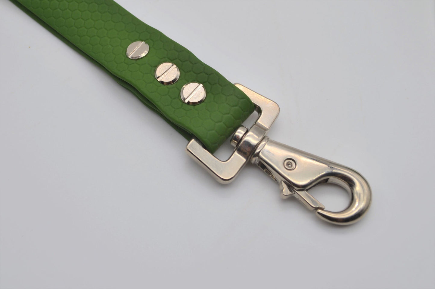 Waterproof Webbing Dog Training Loop Traffic Handle- Army Green 25mm