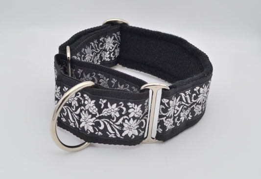 Black/Silver Pattern Martingale Collar