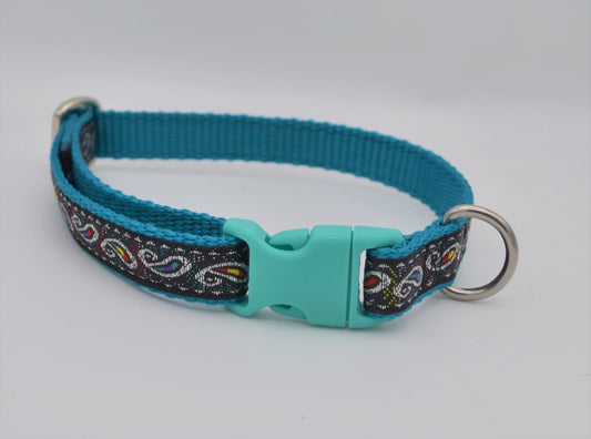 Turquoise/Black Paisley Pattern Collar