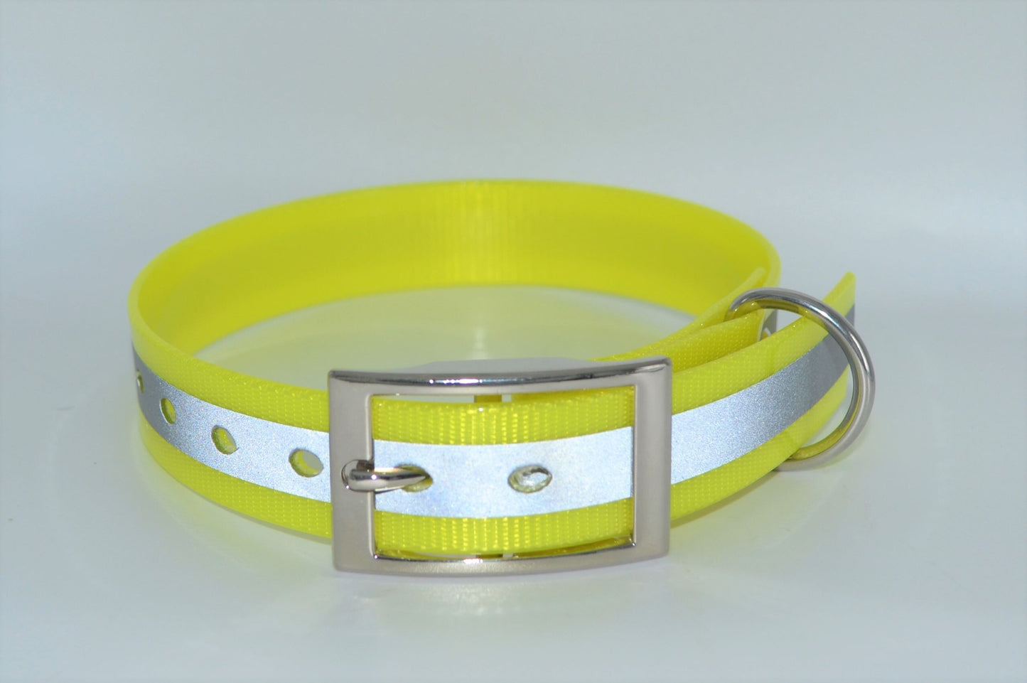 Reflective Hi Vis Yellow Waterproof Coated Webbing Collar 25mm