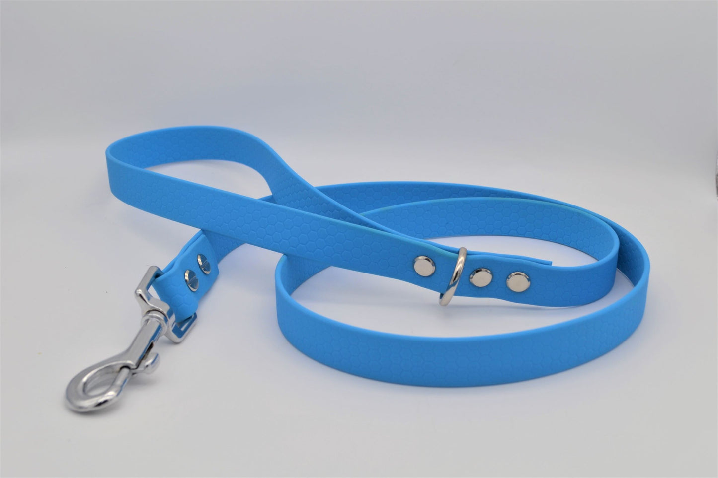 Sky Blue Waterproof Coated Webbing Lead 20mm Silver or Black Finish