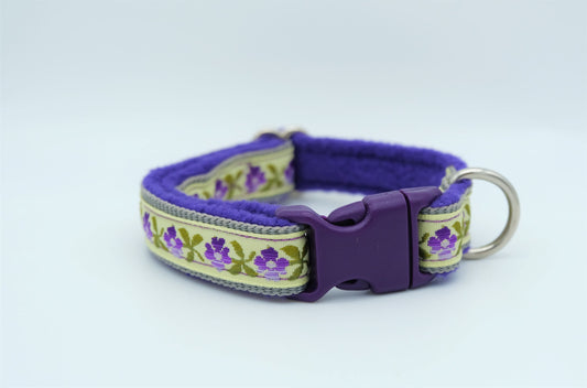 8-12" Green/Purple Flower Pattern Collar (purple lining)