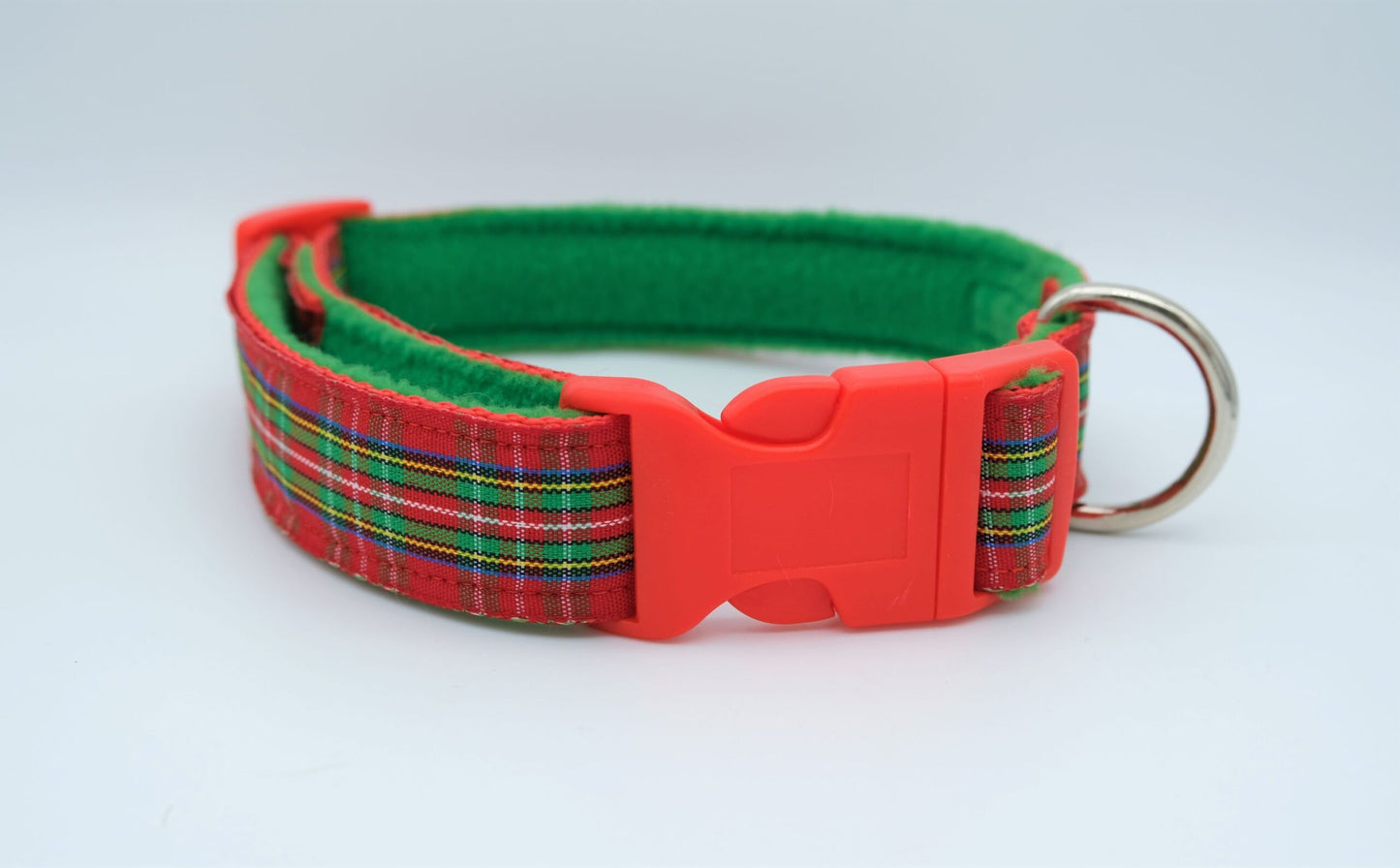 12-18" Red/Green Tartan Pattern Collar