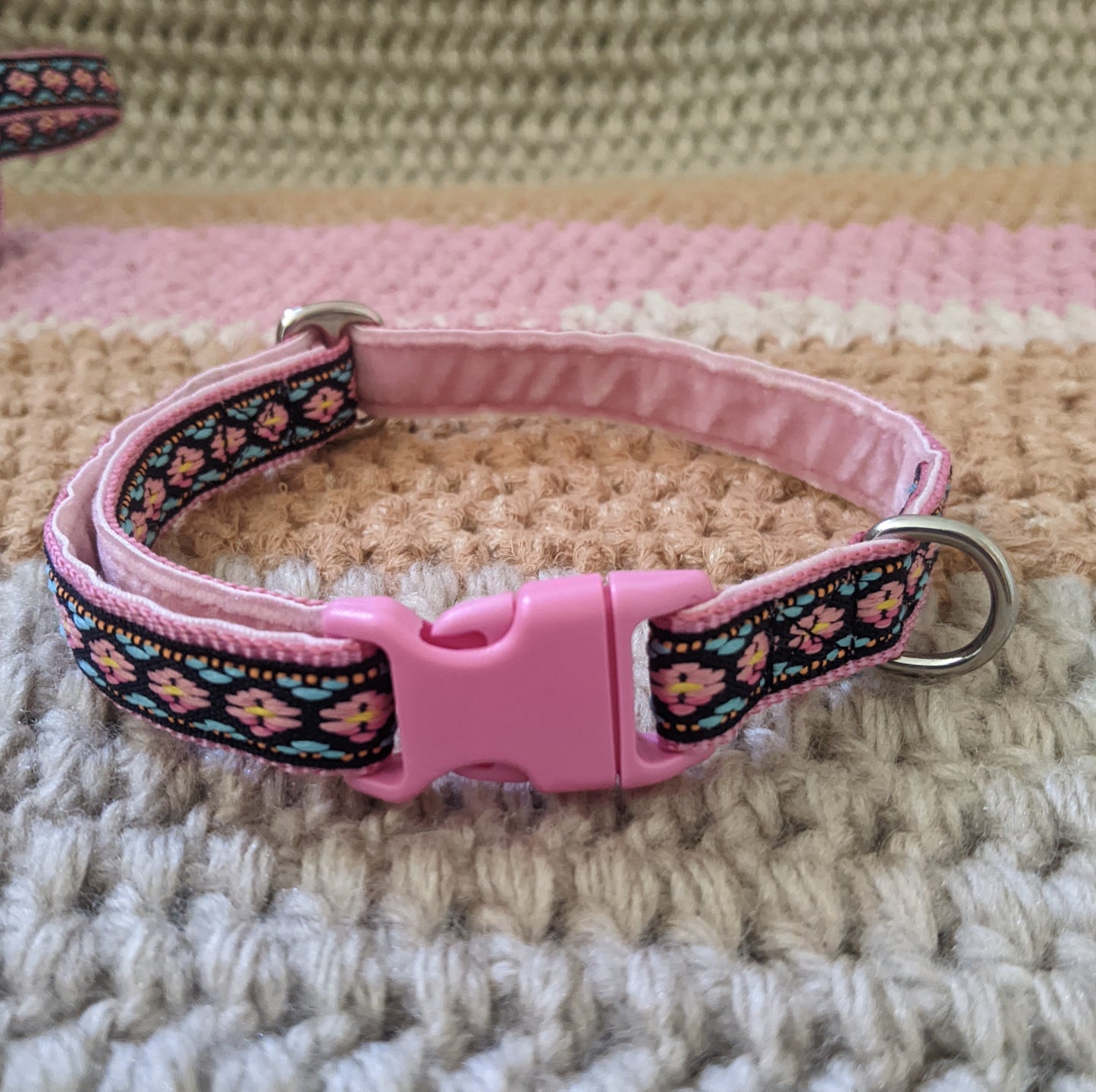 Pink/Navy Southwestern Pattern Collar