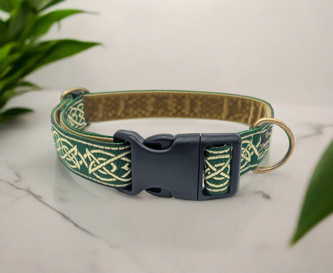 Green/Gold Celtic Knot Pattern Collar (Antifreeze)