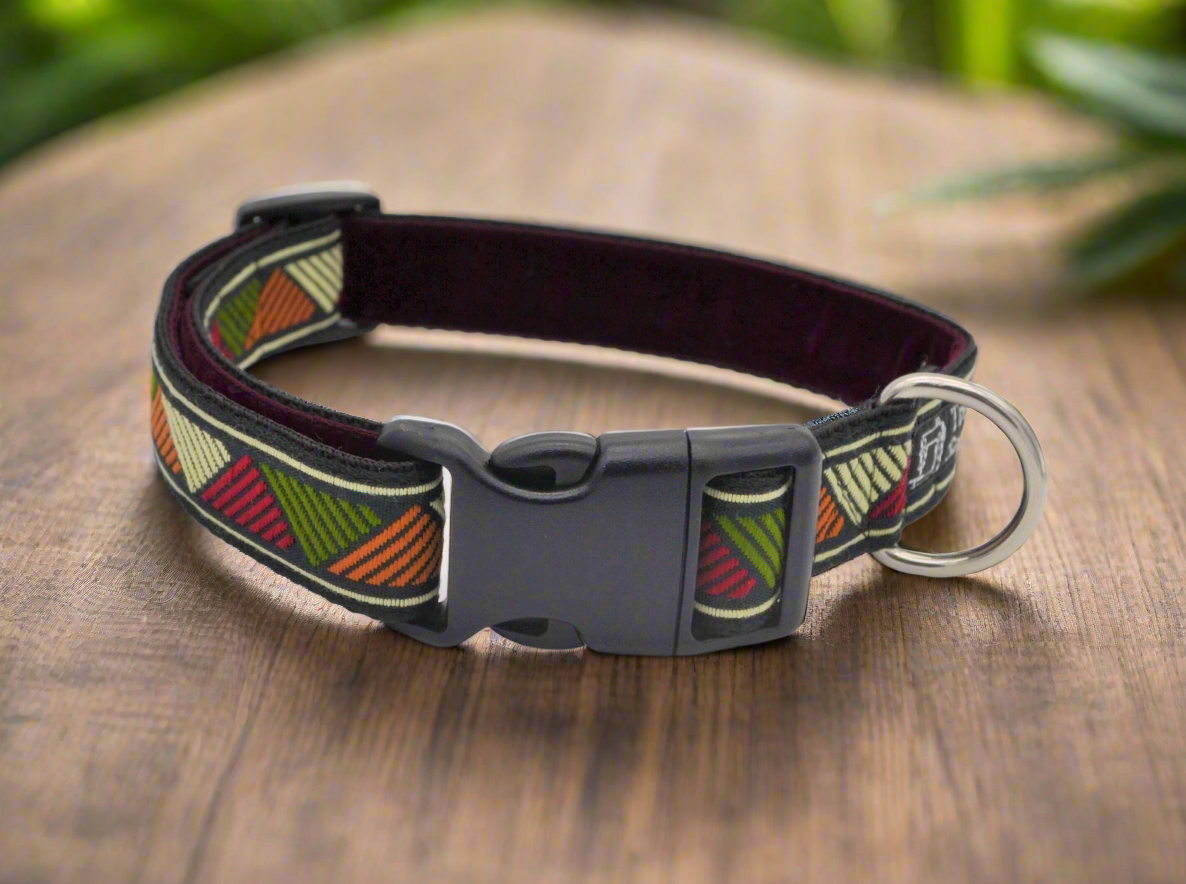 25mm Retro Abstract Triangles Pattern Collar & Lead Set (Wine)