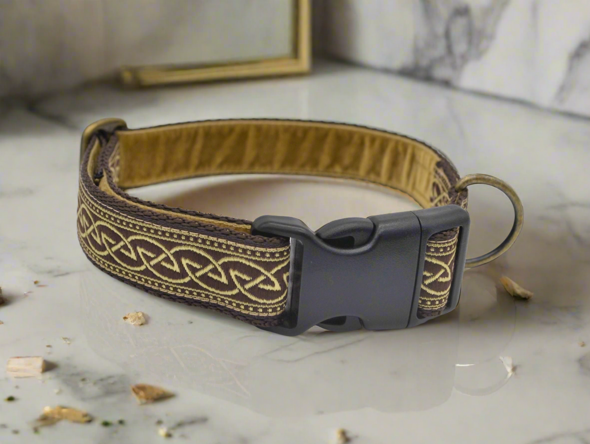 Brown/Gold Celtic Knot Pattern Collar (Antifreeze)