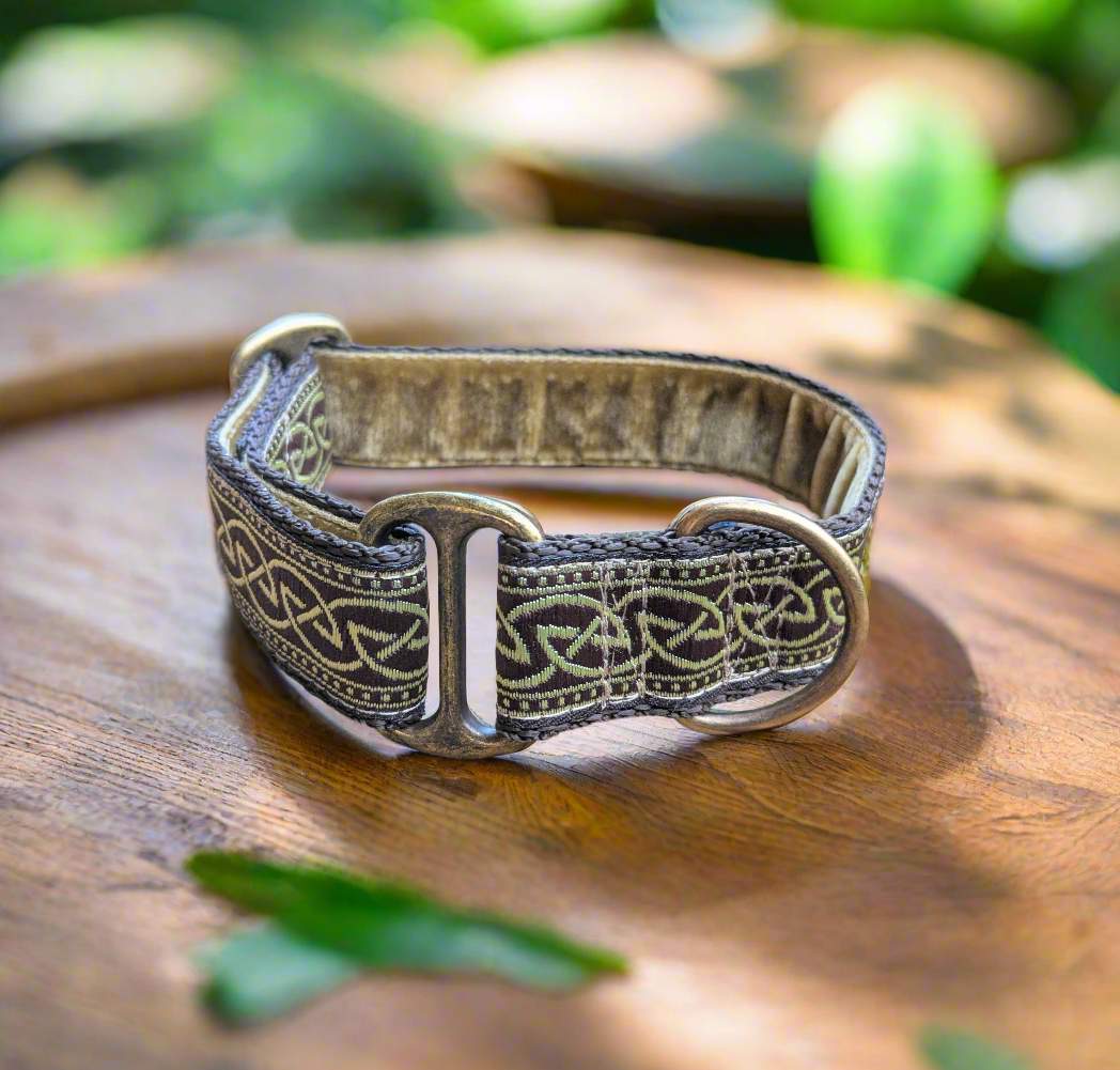 Brown/Gold Celtic House Collar