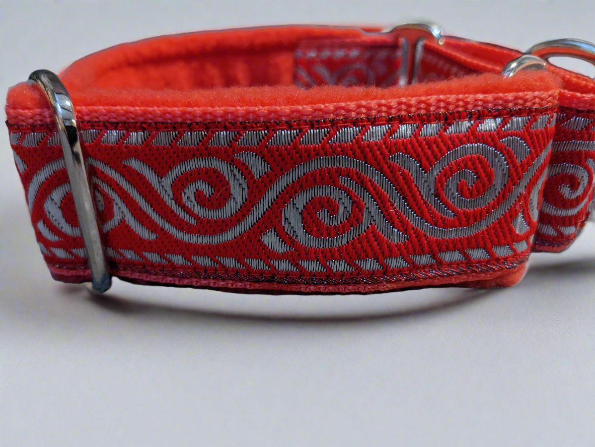 Red/Silver Renaissance Swirl Pattern 38mm Martingale Collar