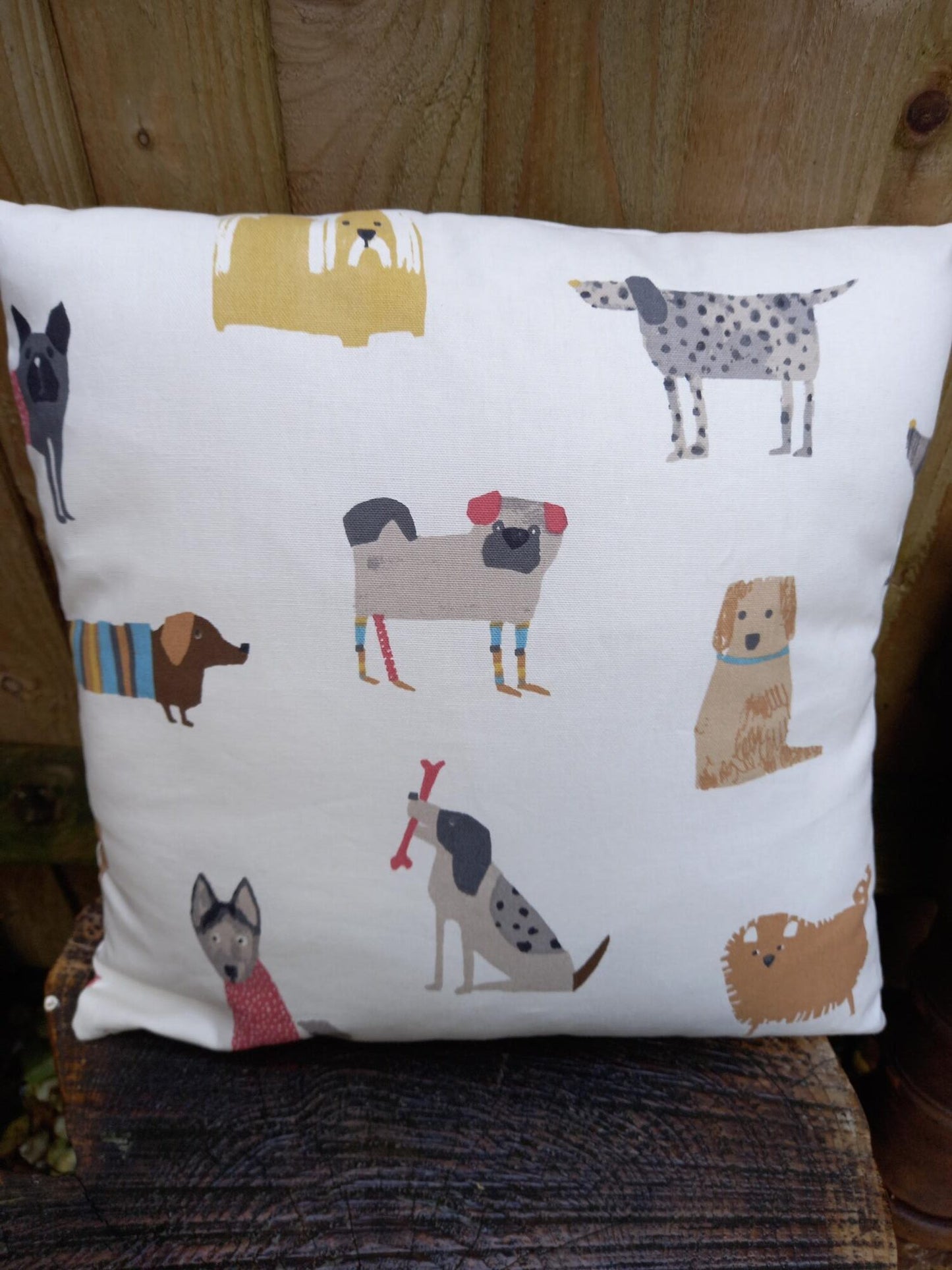 Stylish Dogs Cushion Cover 40x40