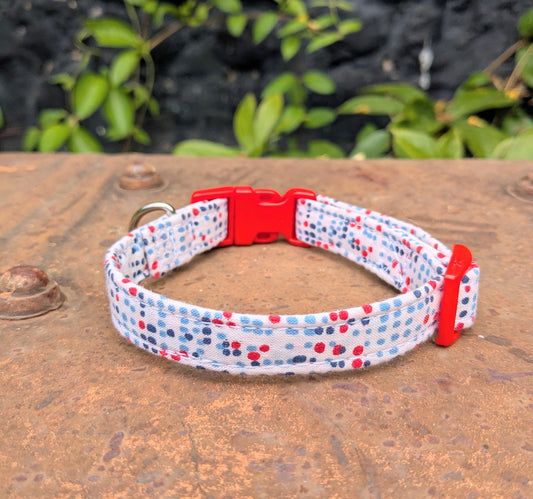 Red/Blue Dots on White Fabric Collar 16mm