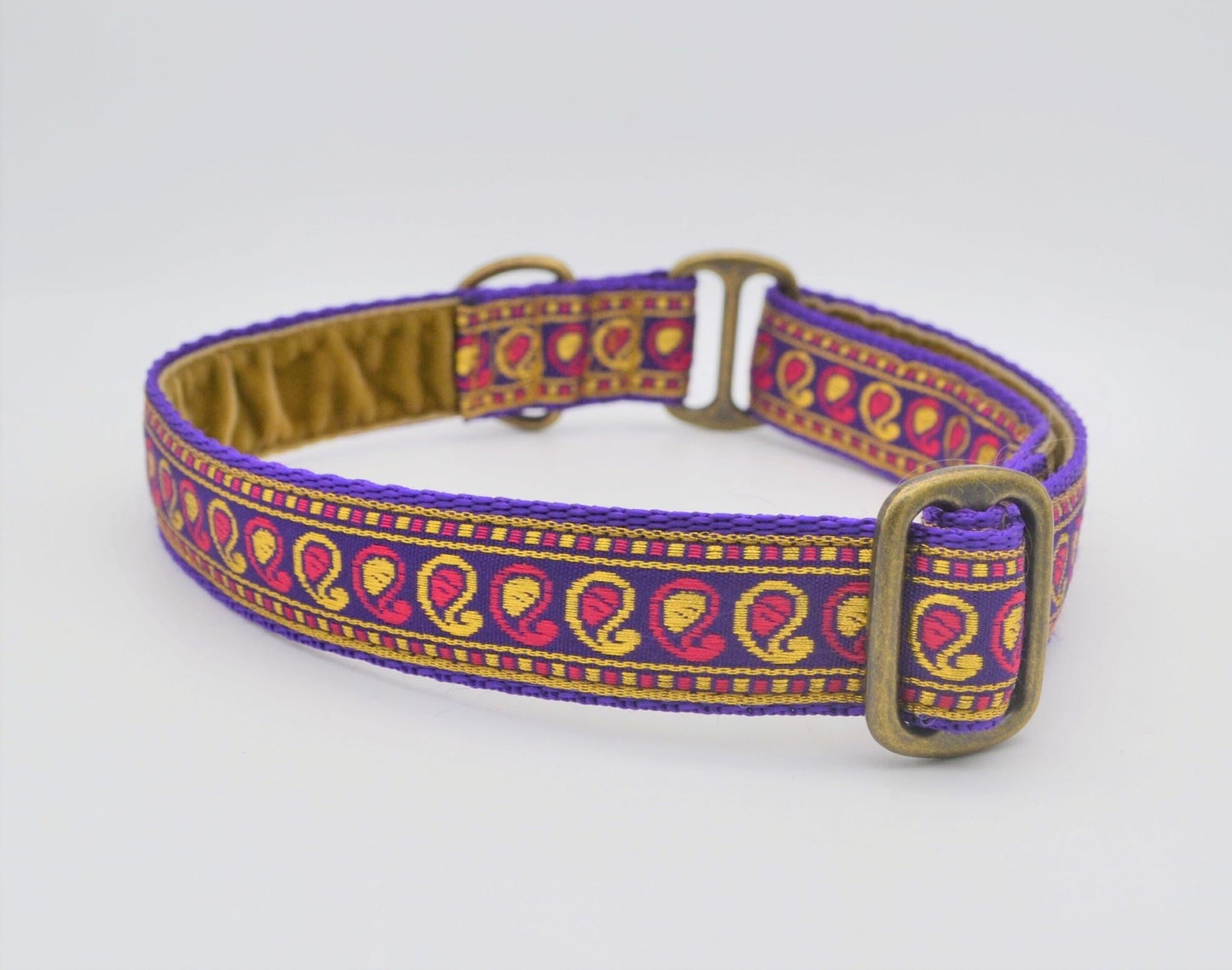 Pink/Purple & Gold Indian Paisley House Collar