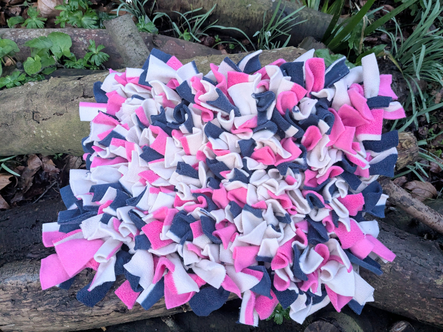 Standard 30cm x 40cm Snuffle Mat - Tricolour