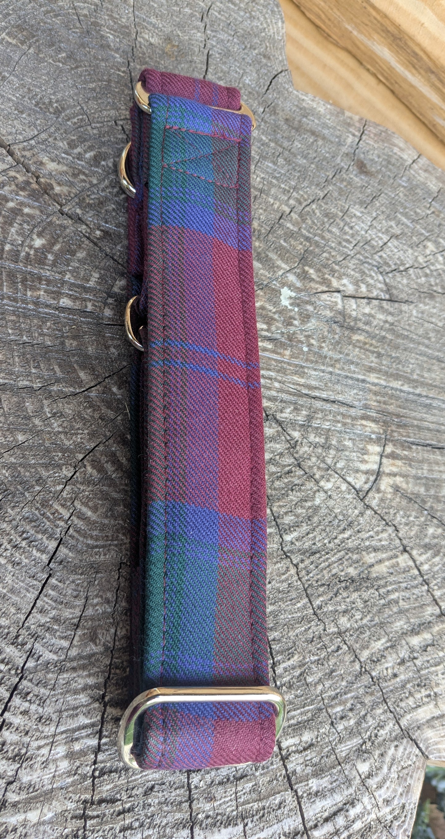 14-22' Burgundy Tartan Martingale Collar