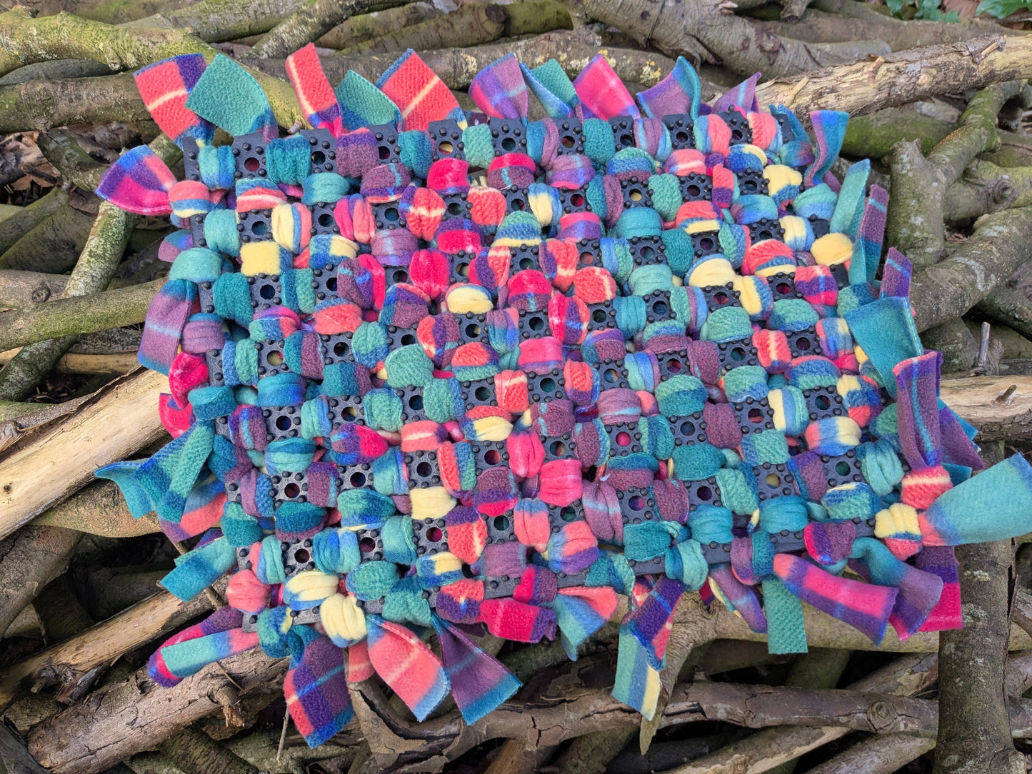 Standard 30cm x 40cm Snuffle Mat - Multicoloured Check
